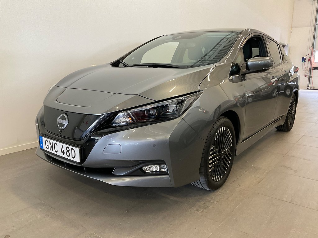 Nissan Leaf N-Connecta 40kwh Leasebar Nyservad