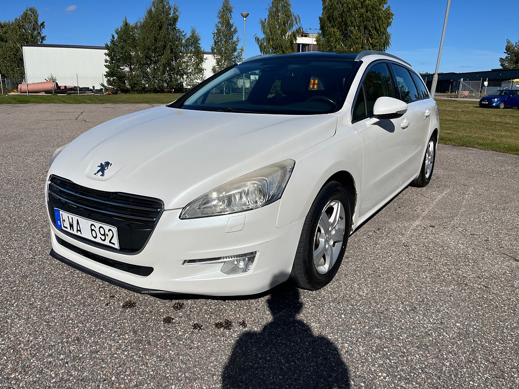 Peugeot 508 SW 1.6 HDi 110 FAP, panorama 
