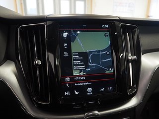 SUV Volvo XC60 18 av 24