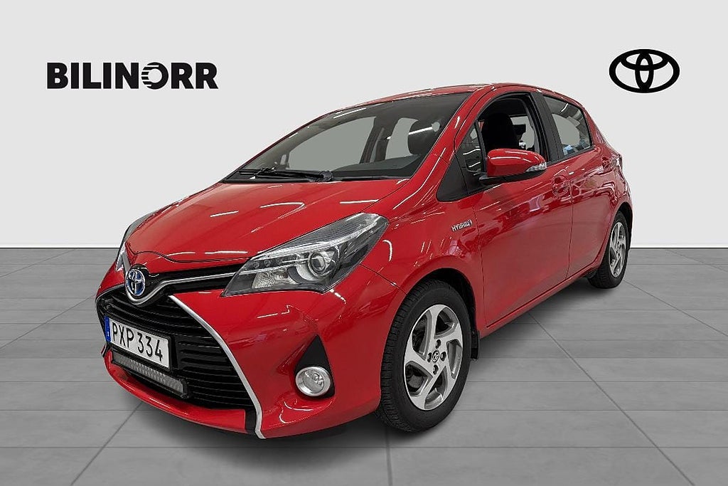 Toyota Yaris 1,5 HSD 5-D HYBRID ACTIVE, Vhjul, Mvärm
