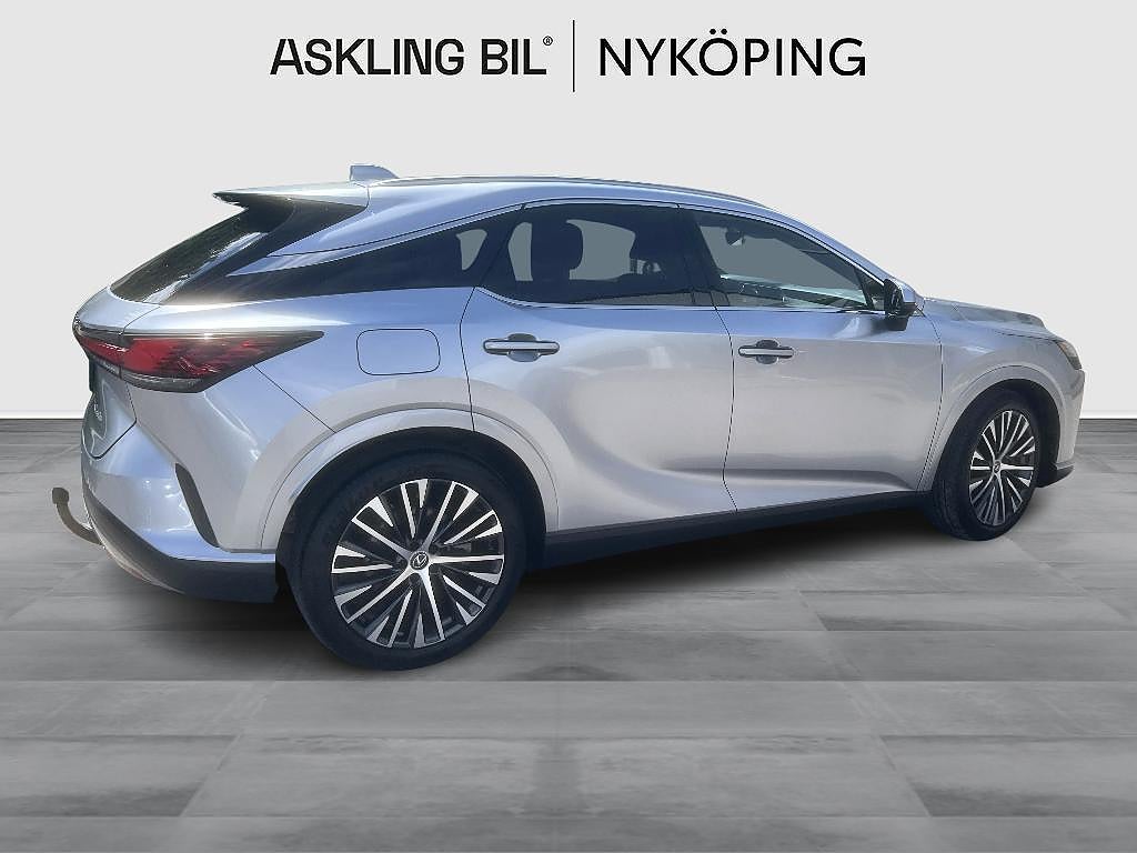 Lexus RX 2023 - miniatyr 11
