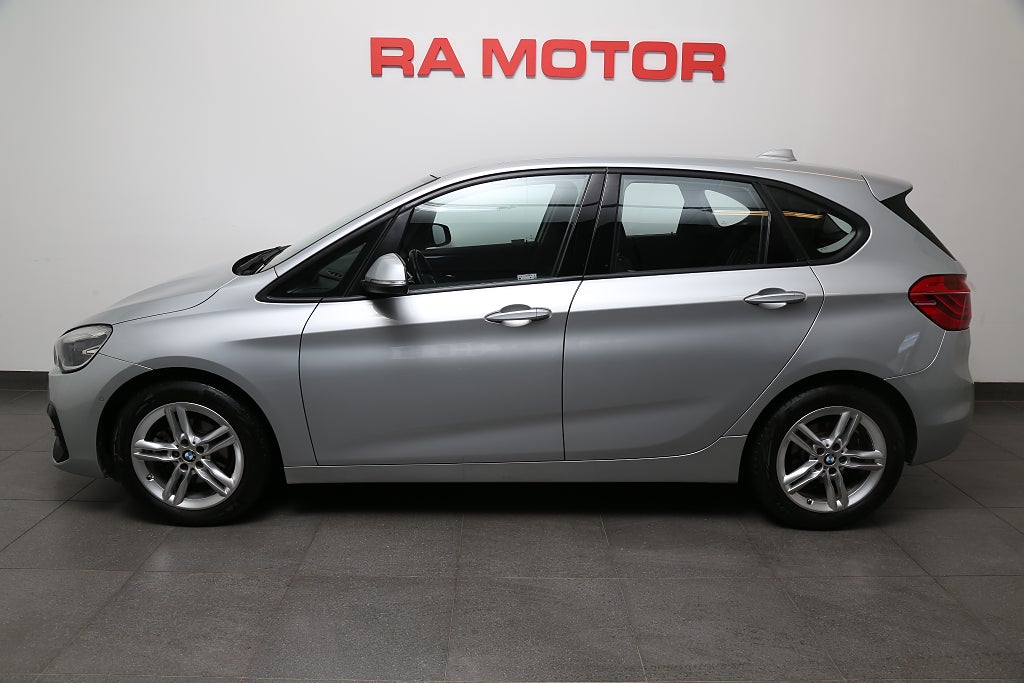 BMW 218i Active Tourer 140hk Sport line Aut Kamera 2019