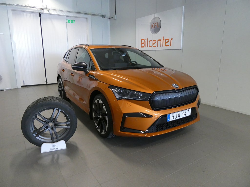 Skoda Enyaq iV 80 SPORTLINE Pano-Värmare-Drag-Kamera-Navi-SoV