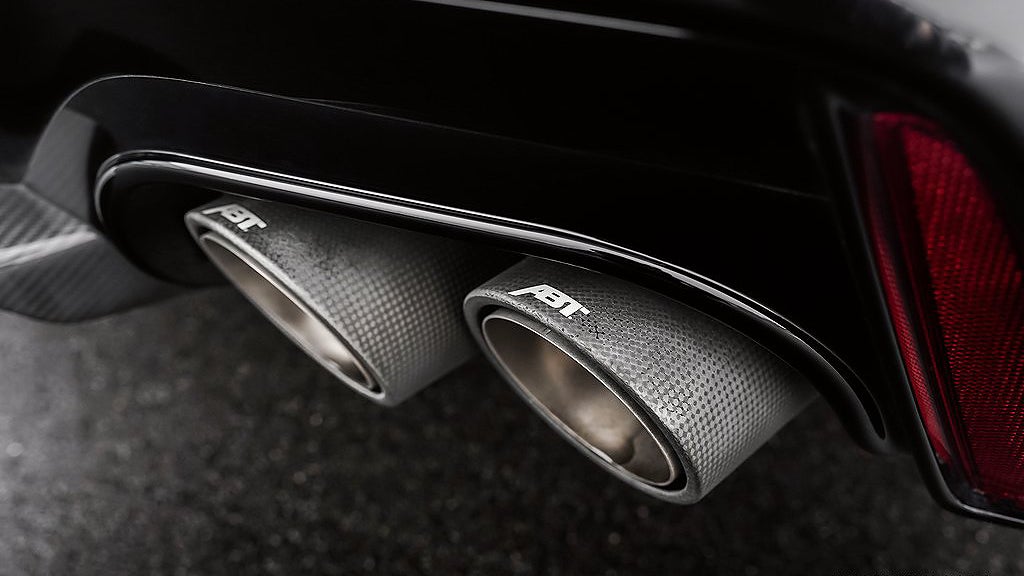 Den exklusiva RS6 har 140 mer hästkrafter än standardversionen. 