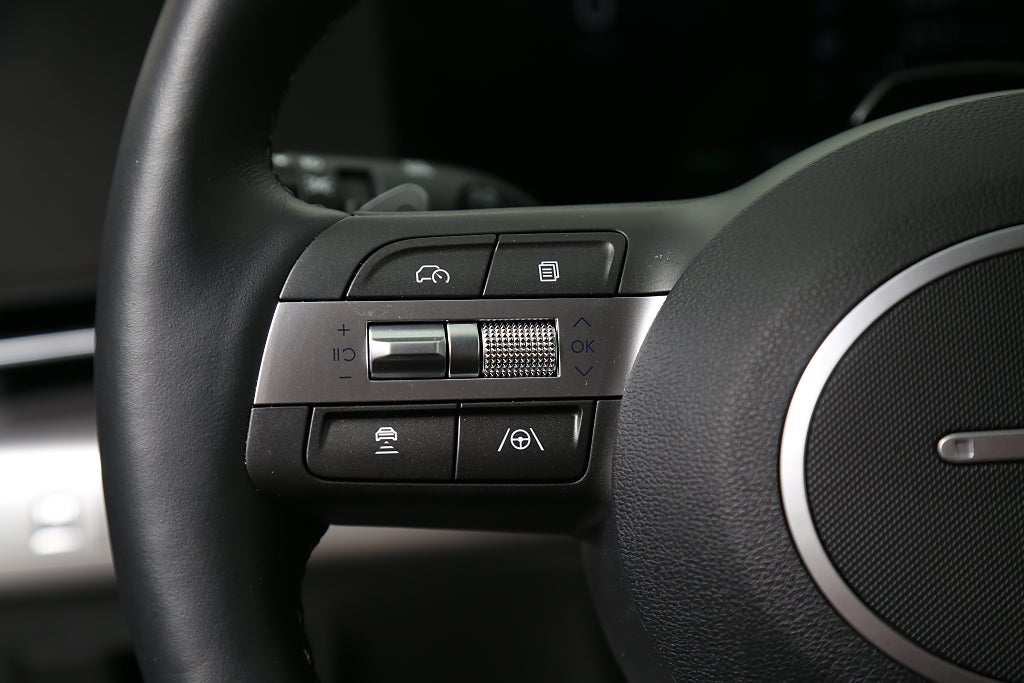 Hyundai Kona Electric Long Range Essential 512km räckvidd | Moms 2026