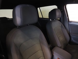 SUV Volkswagen Tiguan 11 av 23