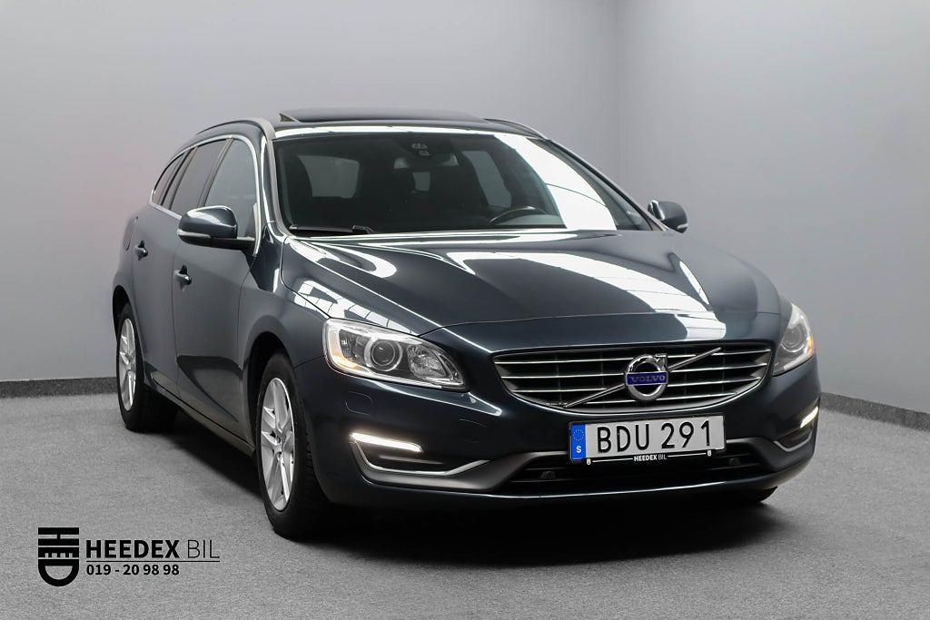 Volvo V60 D3 Geartronic Momentum Taklucka Navi Drag Värmare VoC