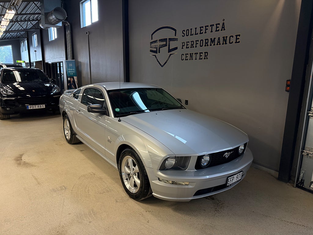 Ford Mustang GT V8 / LÅGMIL