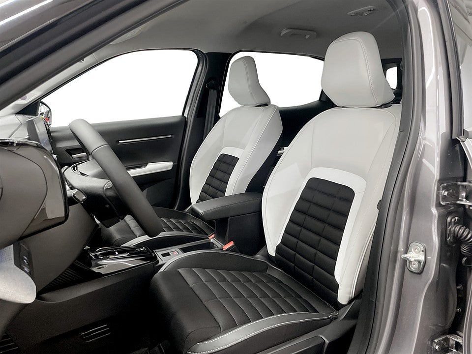 Bild på Citroën C3 Aircross MAX+ Hybrid 145hk - OMGÅENDE LEVERANS!