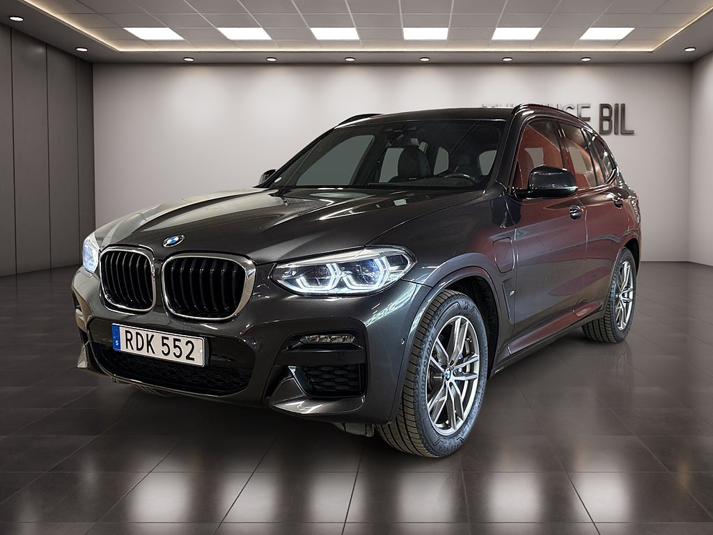 BMW X3 xDrive30e M Sport Backkamera Drag Värm Läder 19" -21
