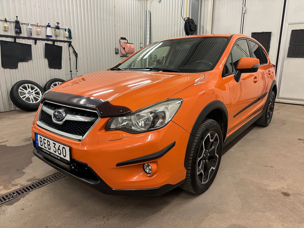 Subaru XV 2.0 4WD Automat Skinn Drag Lucka Kamera