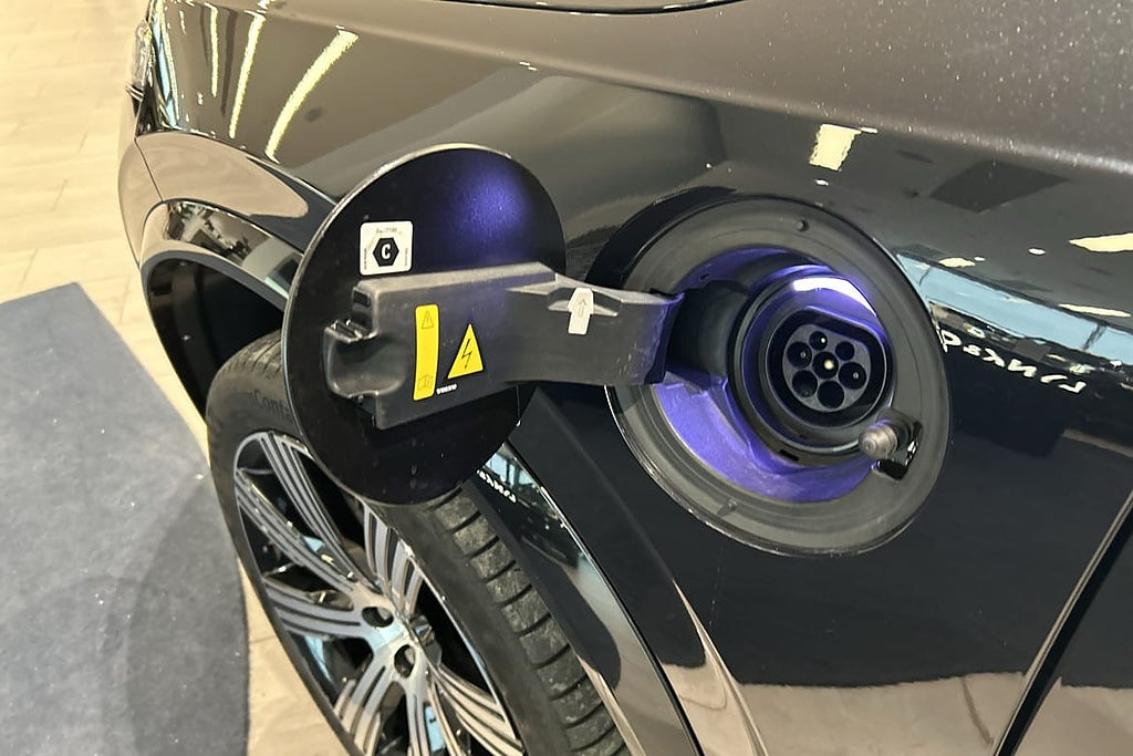 Volvo XC90 7 Säten Recharge T8 Plus Bright DRAG H/K Läder