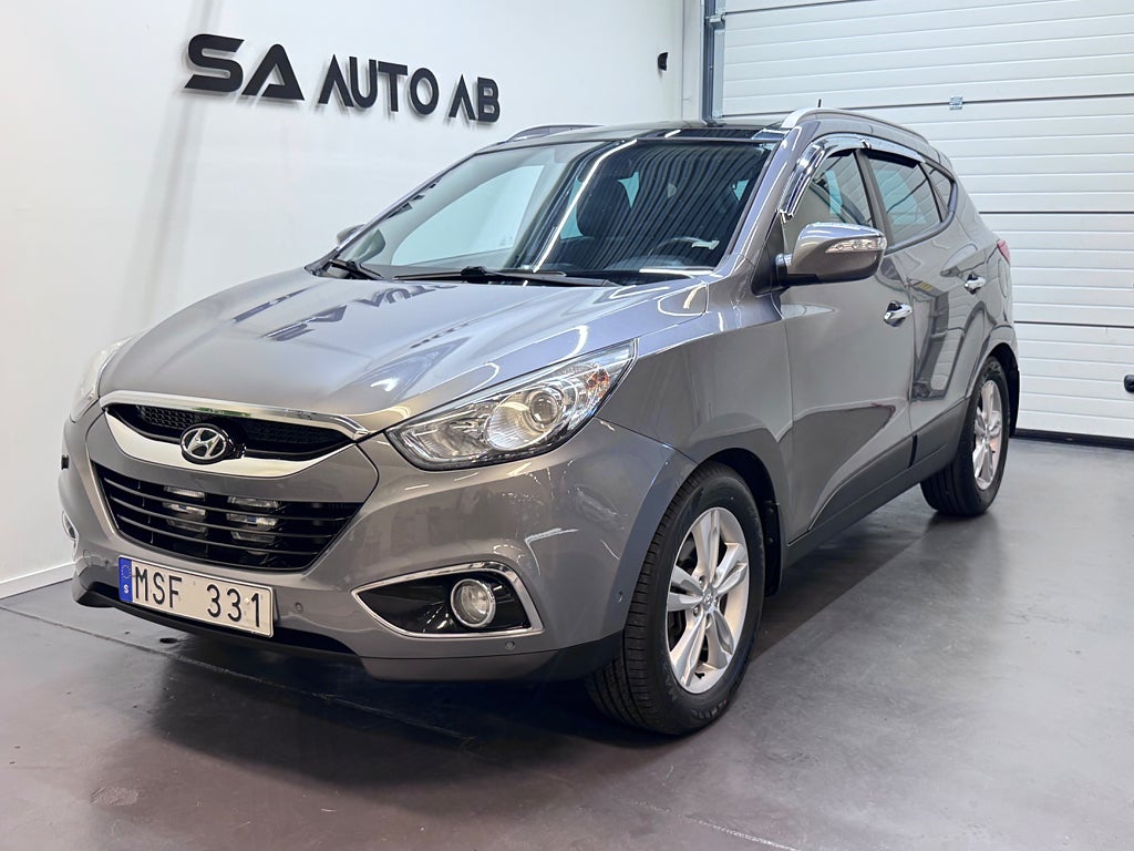 Hyundai ix35 2.0 CRDi 4WD Business | Pano | P-Assist | B-Kamera |