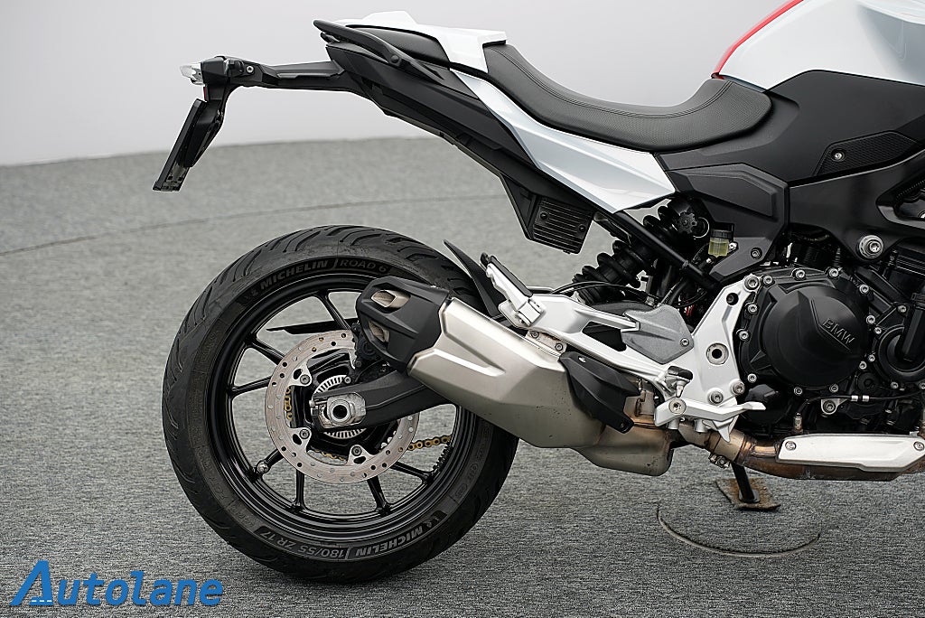 BMW F 900 R *Nytt Drivpaket Värmehandtag