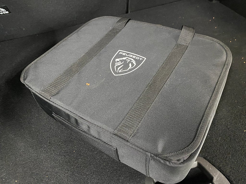 Bild på Peugeot 2008 e- Allure Pack Electric 136hk