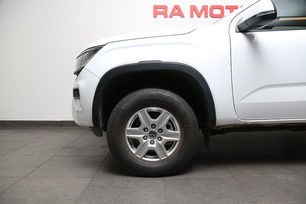 Volkswagen Amarok 2,0 TDI 4Motion Life DSG Flak Kåpa P-värme Drag Leasbar 2025