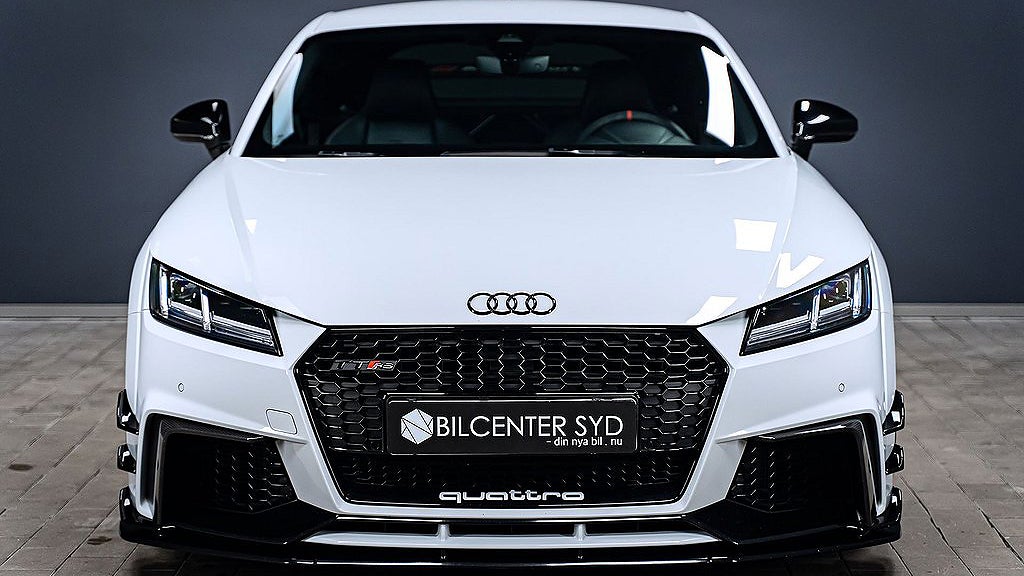 Audi TT:n har trimmats så att den får 150 extra hästkrafter. 