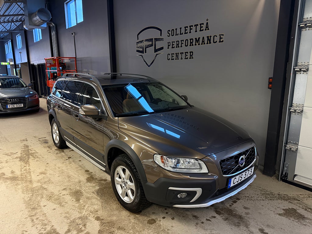 Volvo XC70 D4 AWD Summum / D-värm / Taklucka