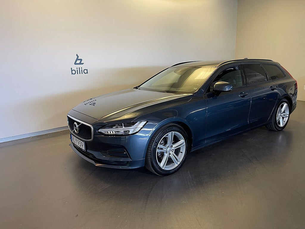 Volvo V90 D3 e Business/ Navigation/