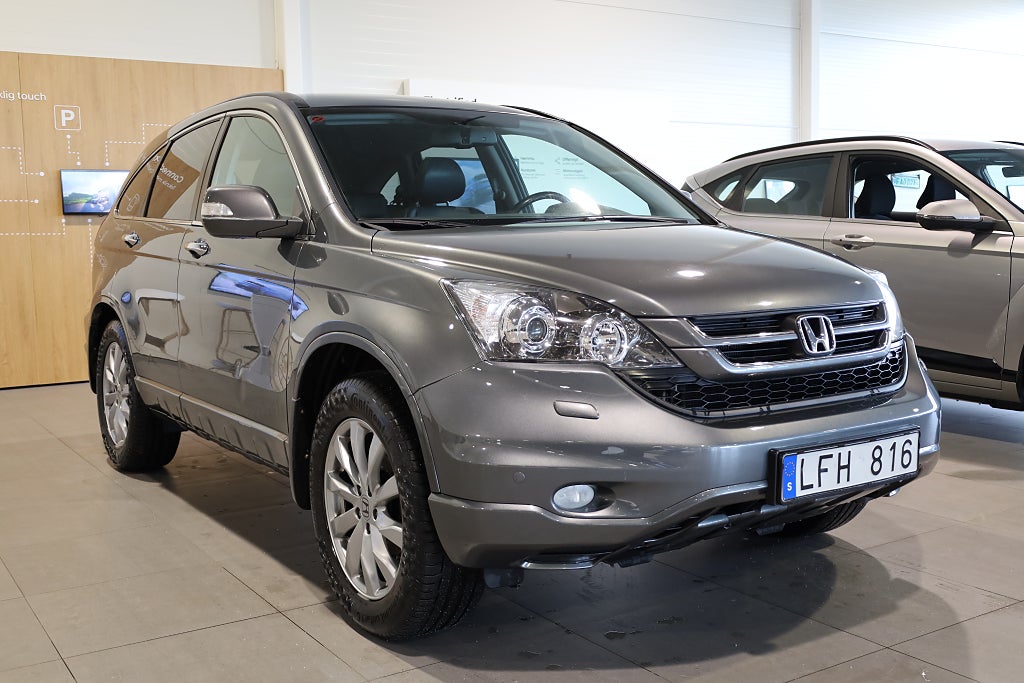Honda CR-V 2,0 i-VTEC Executive 4WD Aut Pano Drag Läder PDC 2011