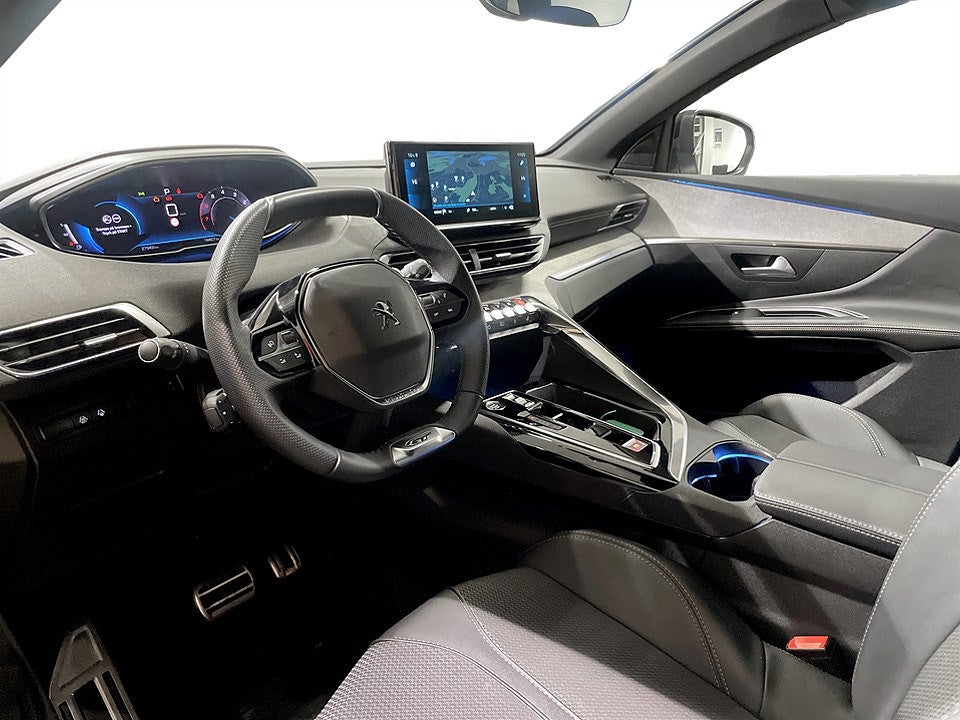 Bild på Peugeot 5008 GT 1.2 PT 130hk Aut - 7-SITS,B-KAMERA,NAV