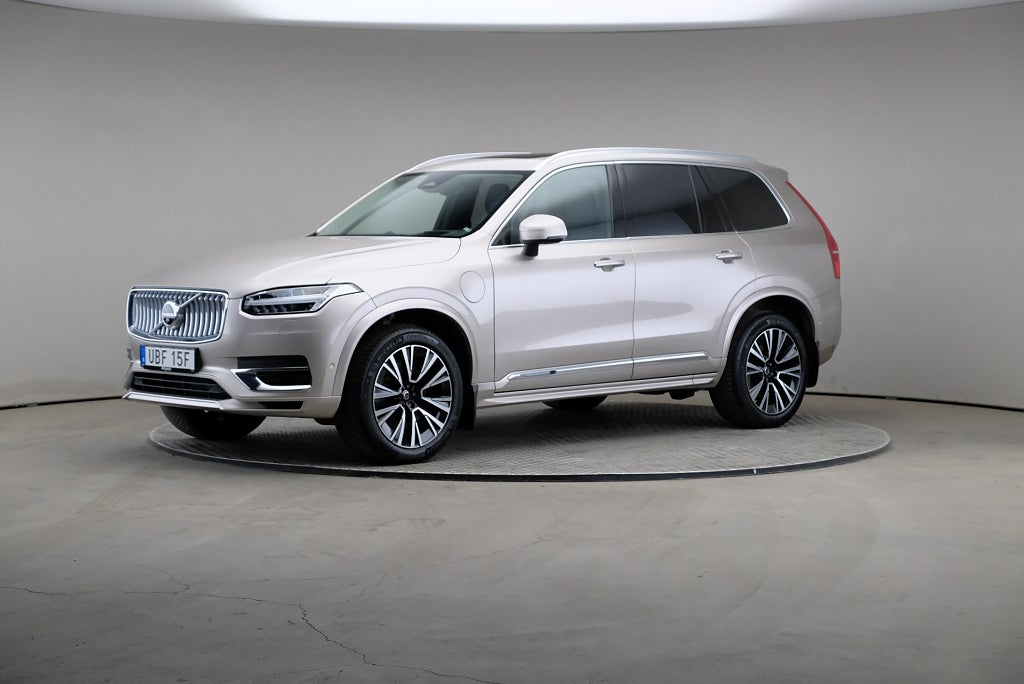 Volvo XC90 Recharge T8 456hk AWD Ultimate Bright B&W Luft Drag