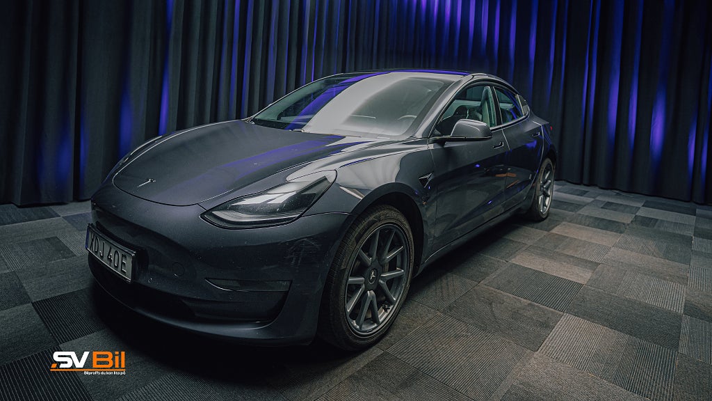 Tesla Model 3 Long Range AWD