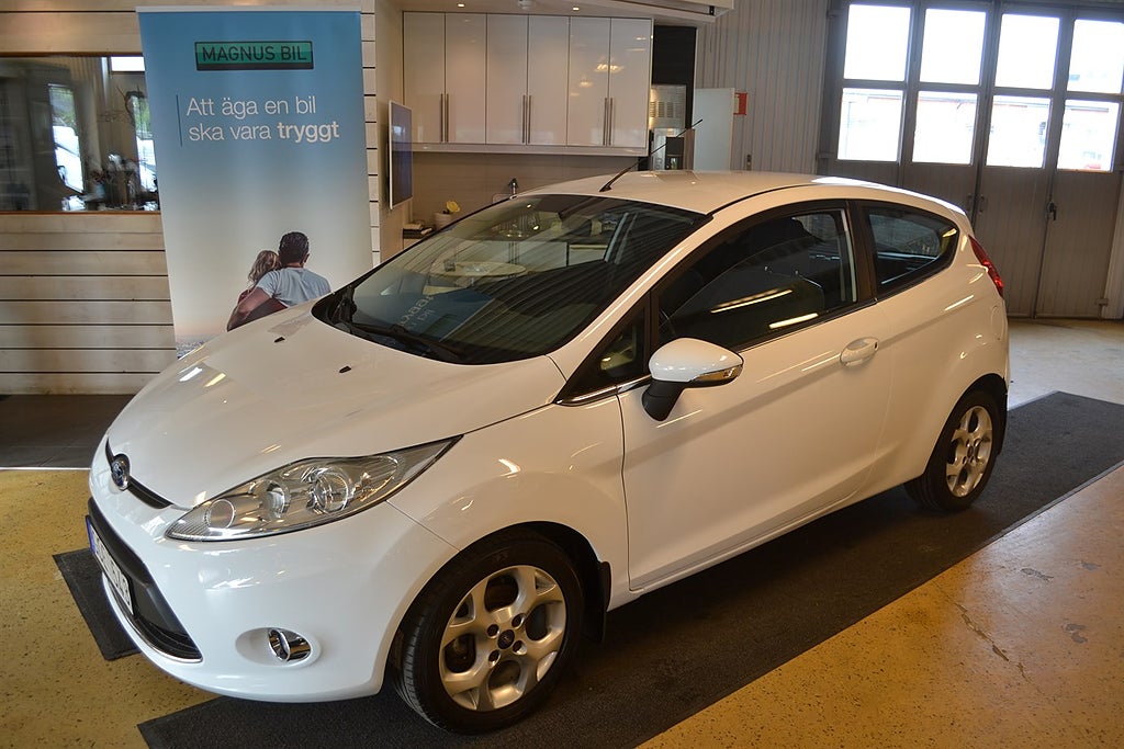 Ford Fiesta 1.4 TDCi Titanium Bra skick
