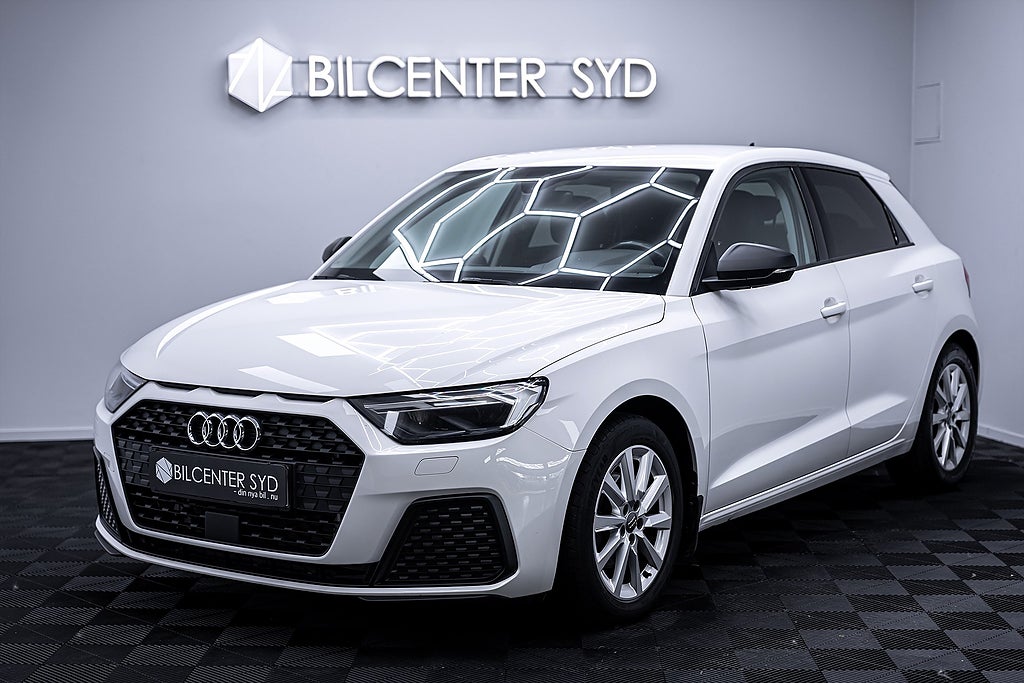 Audi A1 Sportback|35 TFSI|S Tronic|Parkeringshjälp|Farthållare|150hk