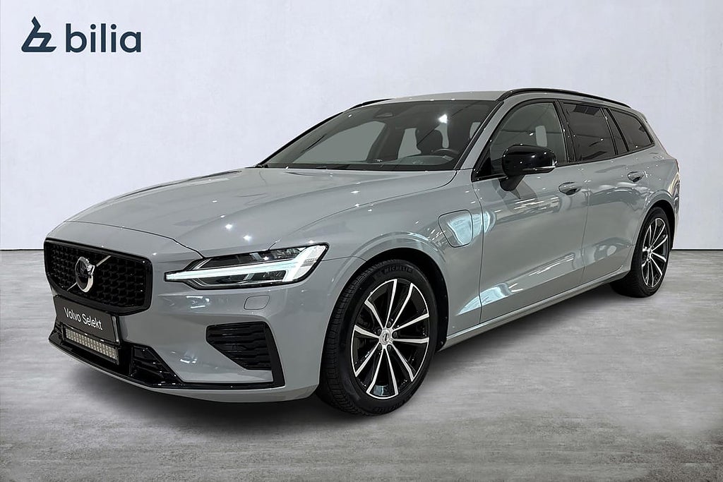 Volvo V60 Recharge T8 Plus Dark, Dragkrok. LED-ramp.