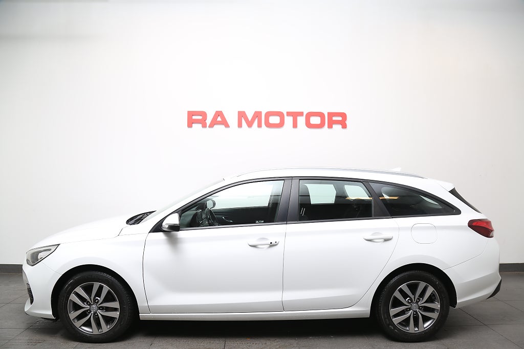 Hyundai i30 1,4 T-GDi 140hk Trend Kombi Aut CarPlay Kamera