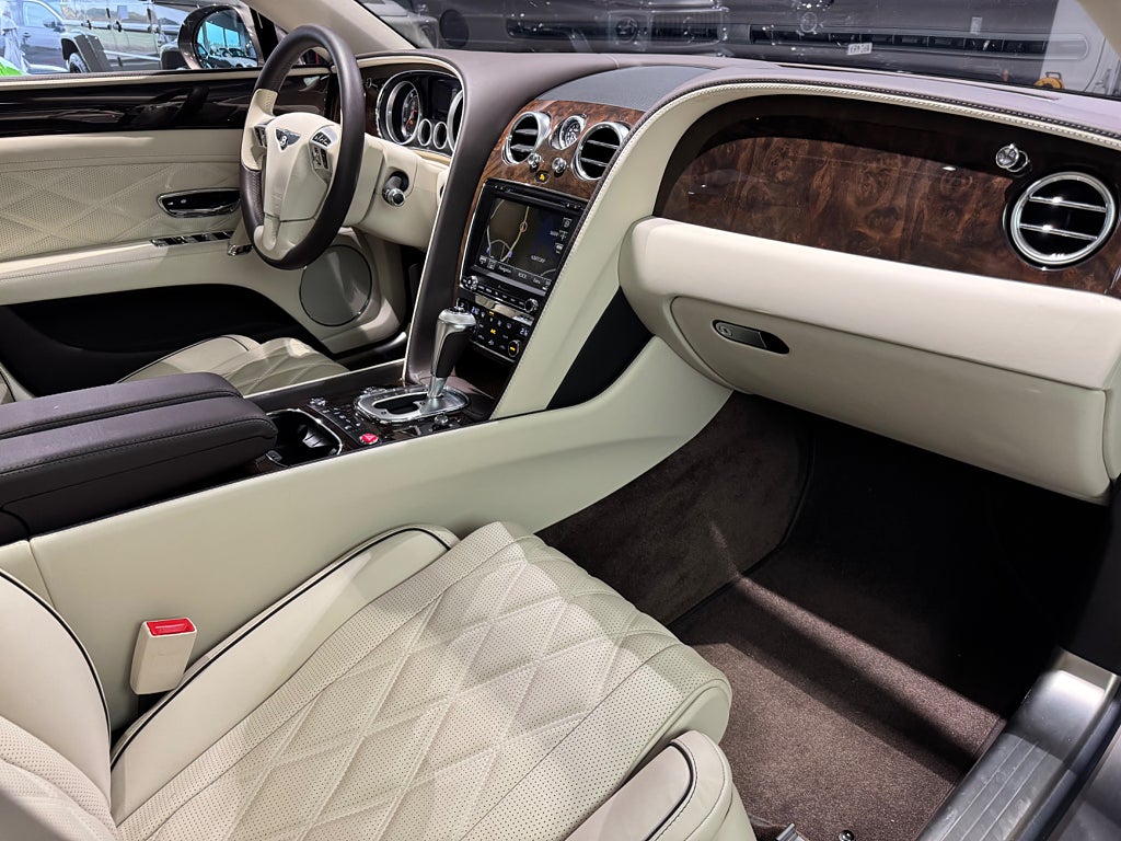Bentley Flying Spur W12 6.0 W12 Endast 1275 mil - bild 11