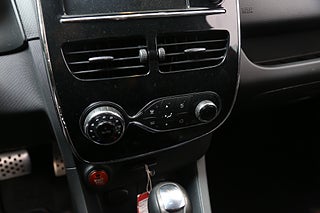 Halvkombi Renault Clio 18 av 23