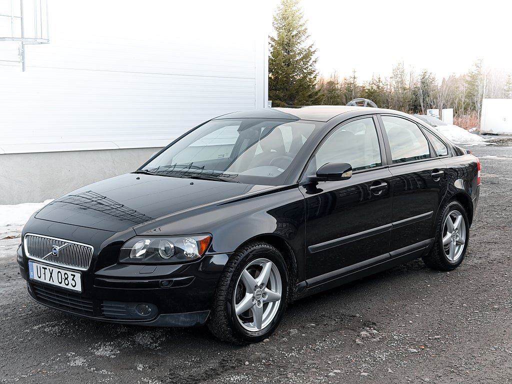 Volvo S40 2.4|fullservad hos Volvo | 1 brukare | rostfri | S&V 