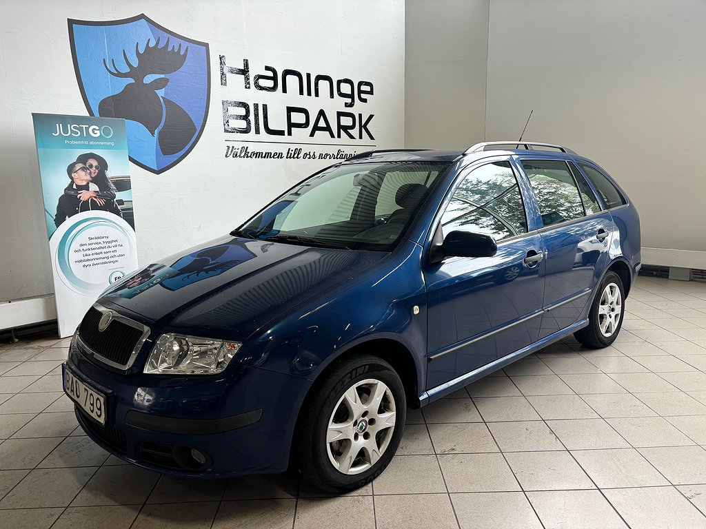 Skoda Fabia Kombi 1.2 / KAMKEDJA/ NYBESIKTIGAD/ SUPERDEAL 3,95% 