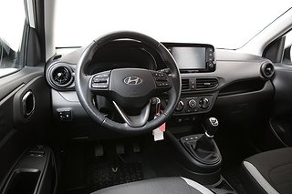 Halvkombi Hyundai i10 10 av 19