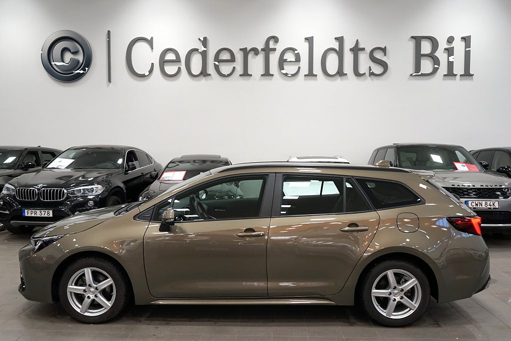 Toyota Corolla Touring Sports Hybrid Active Plus SoV-hjul
