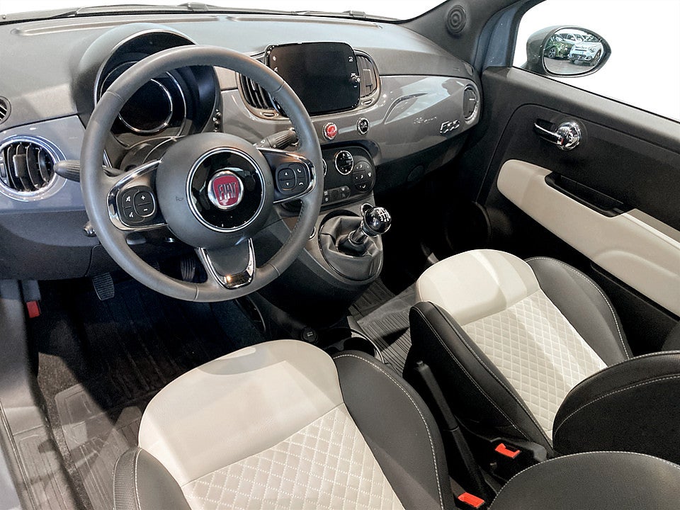 Bild på Fiat 500 Lounge 1.0 70hk DOLCEVITA TAKLUCKA