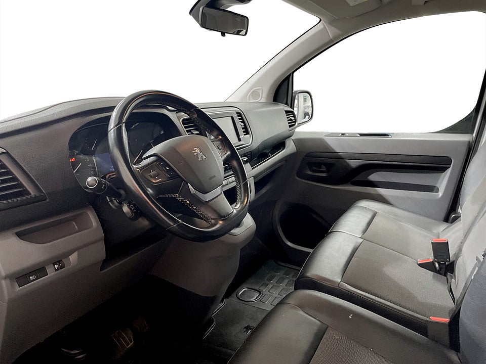 Bild på Peugeot Expert PRO+ 2.0 BHDi 180hk Aut L3 B-KAMERA DRAG