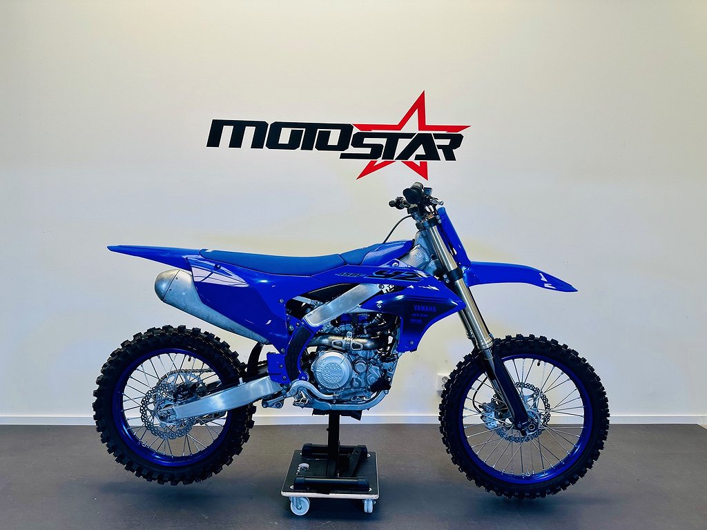 Yamaha YZ450F endast 32 timmar SUPERSKICK 36 mån RÄNTEFRITT 