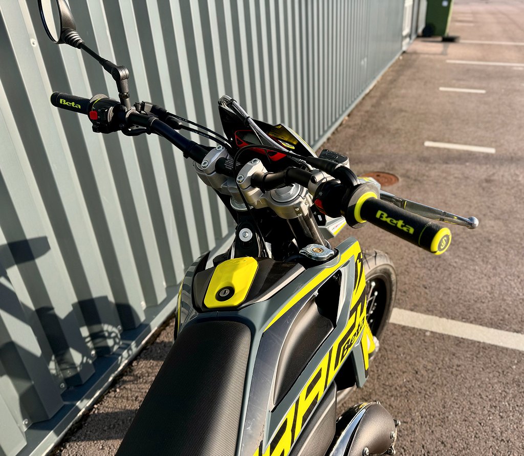 Beta RR 50 TRACK - X Fluo Edition SPECIAL EDITION