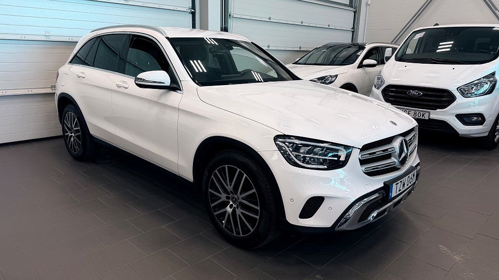 Mercedes-Benz GLC 220 d 4MATIC 1-Ägare Helskinn Navi Kamera Drag