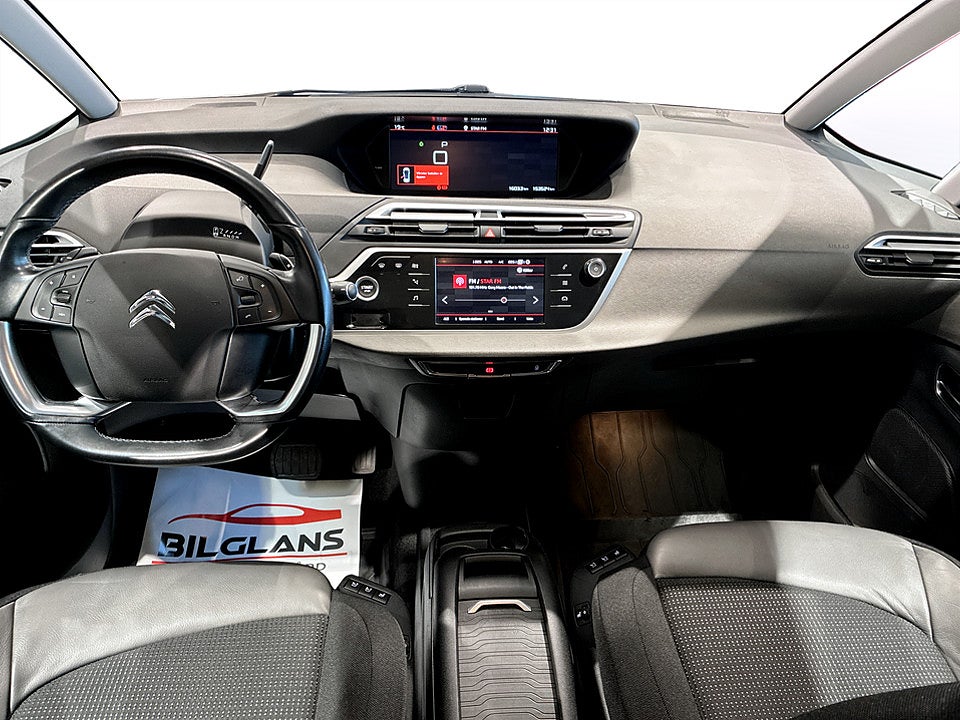 Bild på Citroen C4 Spacetourer Shine 1.2 e-THP 130hk Aut B-KAMERA DRAG