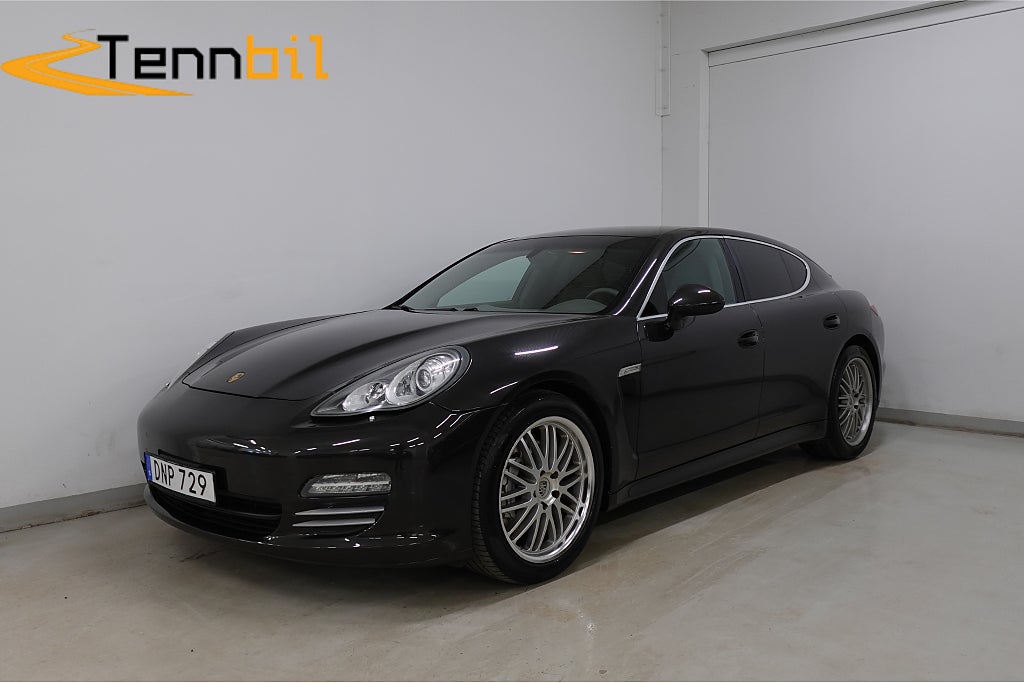 Porsche Panamera 4S PDK V8 Sport Chrono PASM Ventilerade 14-Vägs 400hk