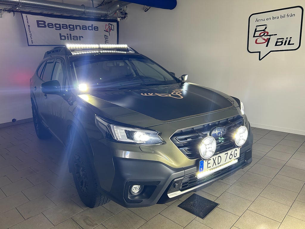 Subaru Outback 2.5 4WD Field *SPECIAL* XFuel Lineartronic Field Euro 6