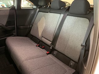 SUV Mazda MX-30 14 av 17
