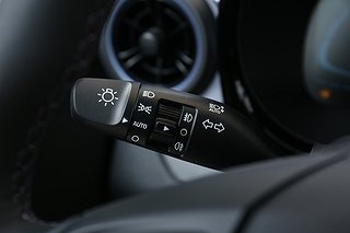 Halvkombi Hyundai i10 14 av 18