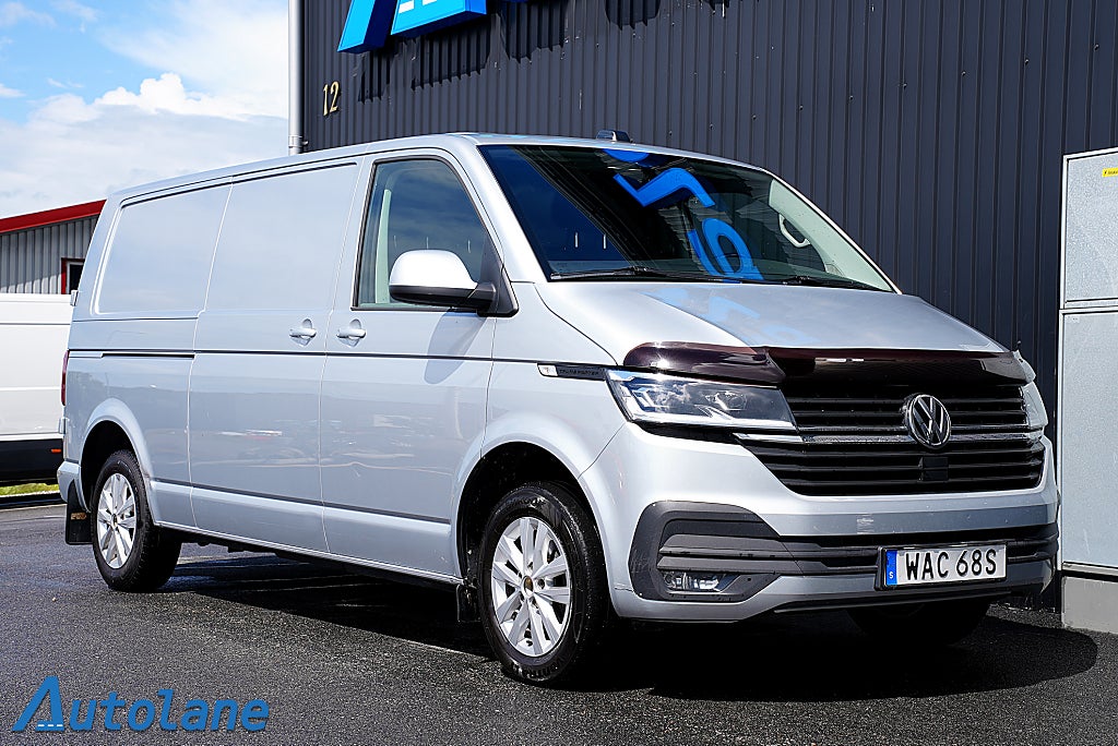 Volkswagen Transporter T30 2.0 TDI DSG, Backamera, Värmare, Drag, MOMS 150h