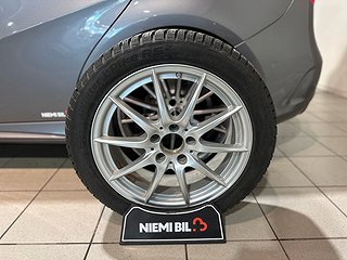 Mercedes-Benz B 200 d 4M AMG Sport Pano Drag Kamera MoK SoV