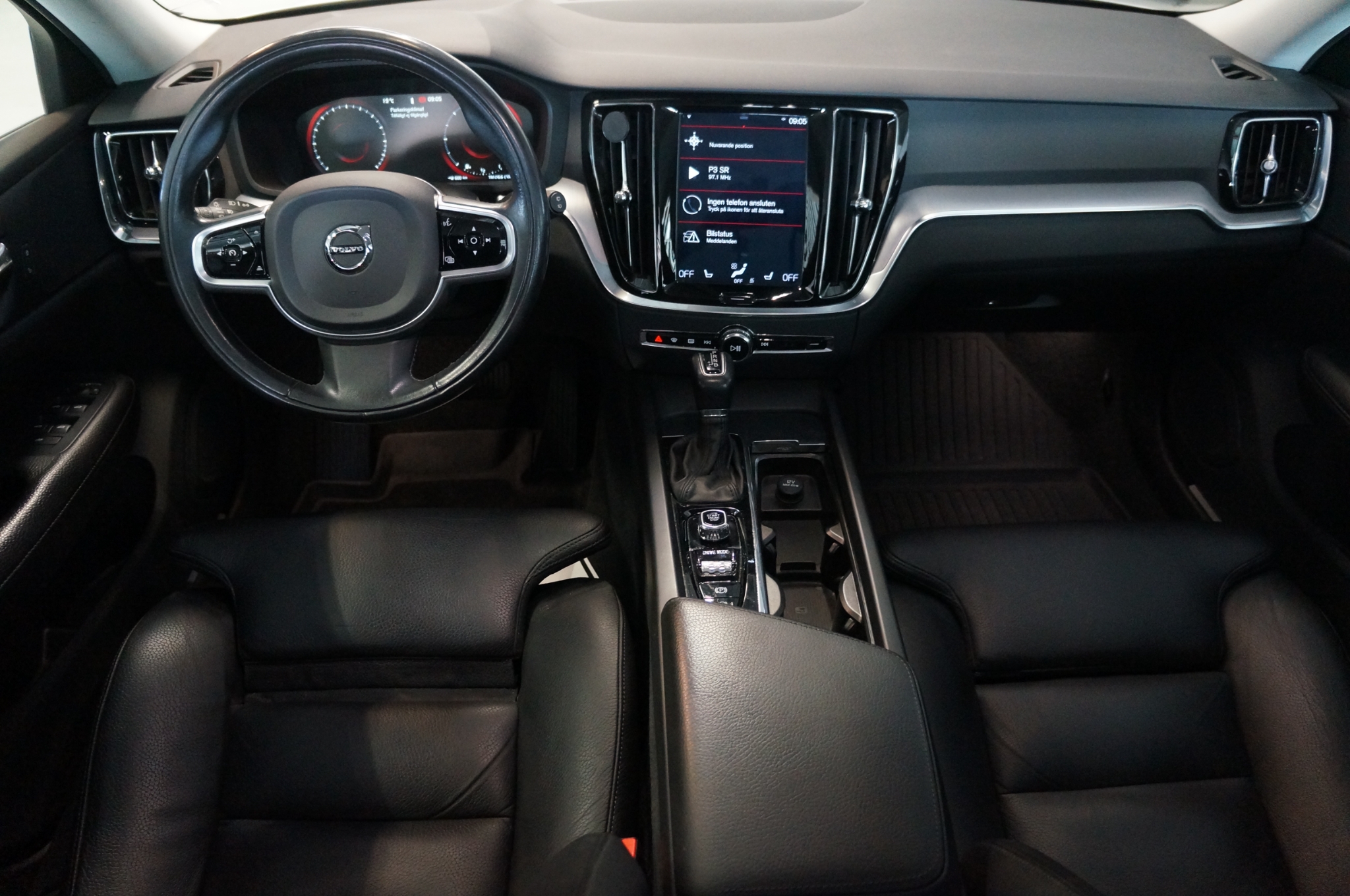 Volvo V60 D4 Momentum Läder Drag 2019, bild 6/46
